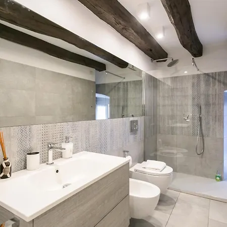 Apartment Navigli - Via Mortara 17